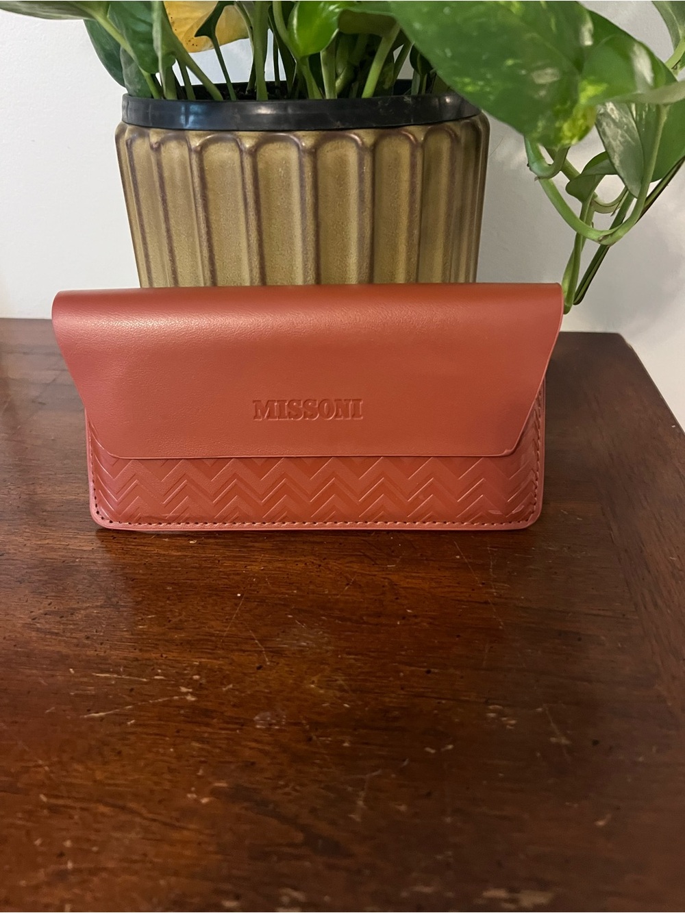 MISSONI Brown Leather Chevron Sunglasses Case